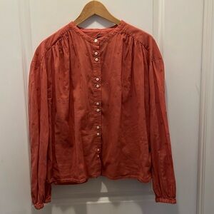 Large gap shirt